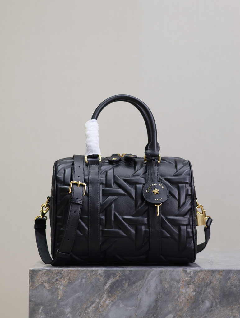 Dior Groove 25 Bag M1365 Black Graphic Cannage Calfskin - Default Title - View 1