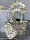 Dior Hat Basket Bag M1328 White and Gold-Tone Macrocannage Embroidery - Default Title - View 1