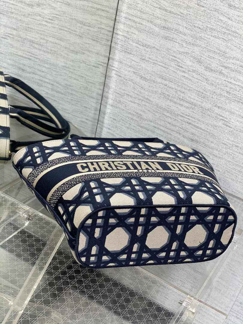 Dior Hat Basket Bag M1328 White and Blue Macrocannage Embroidery - Default Title - View 4