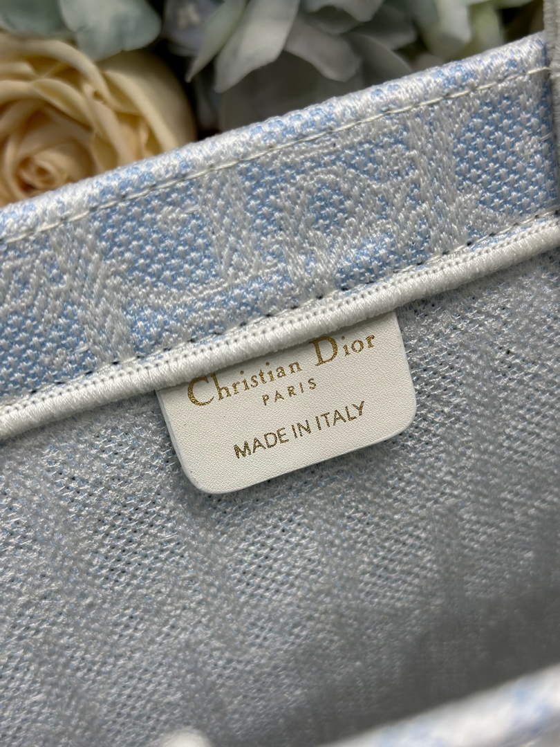 Dioramour Medium Book Tote with Strap – Soupir Blue Oblique with Lace - Default Title - View 8