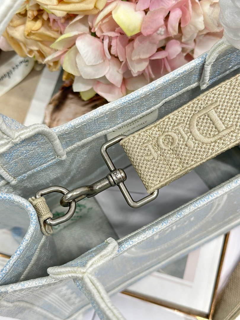 Dioramour Small Book Tote – Soupir Blue Lace Oblique - Default Title - View 8