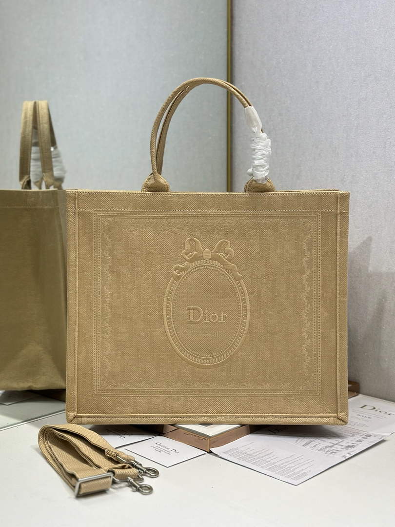 Dior Large Book Tote – Soupir Apricot Oblique with Lace - Default Title - View 2