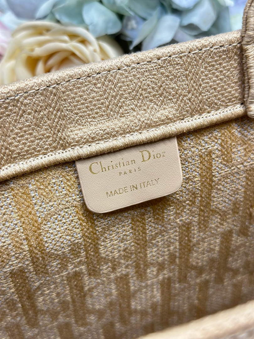Dioramour Medium Book Tote with Strap – Soupir Apricot Oblique with Lace - Default Title - View 9