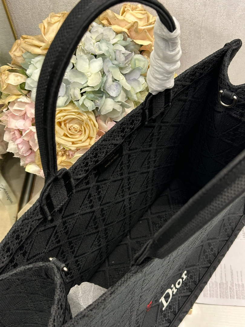 Dior Large Book Tote – Black Raffia-Effect Cannage Embroidery - Default Title - View 6