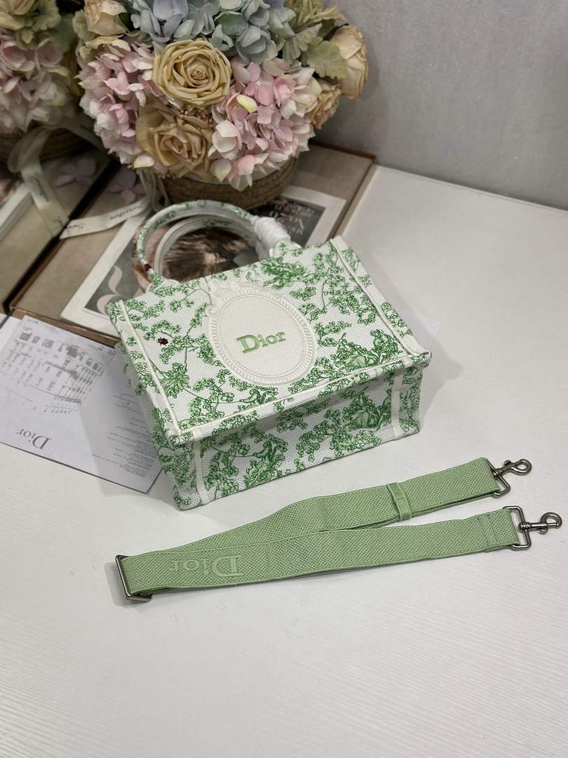 Small Dior Book Tote with Strap – Green Clover Toile de Jouy - Default Title - View 9