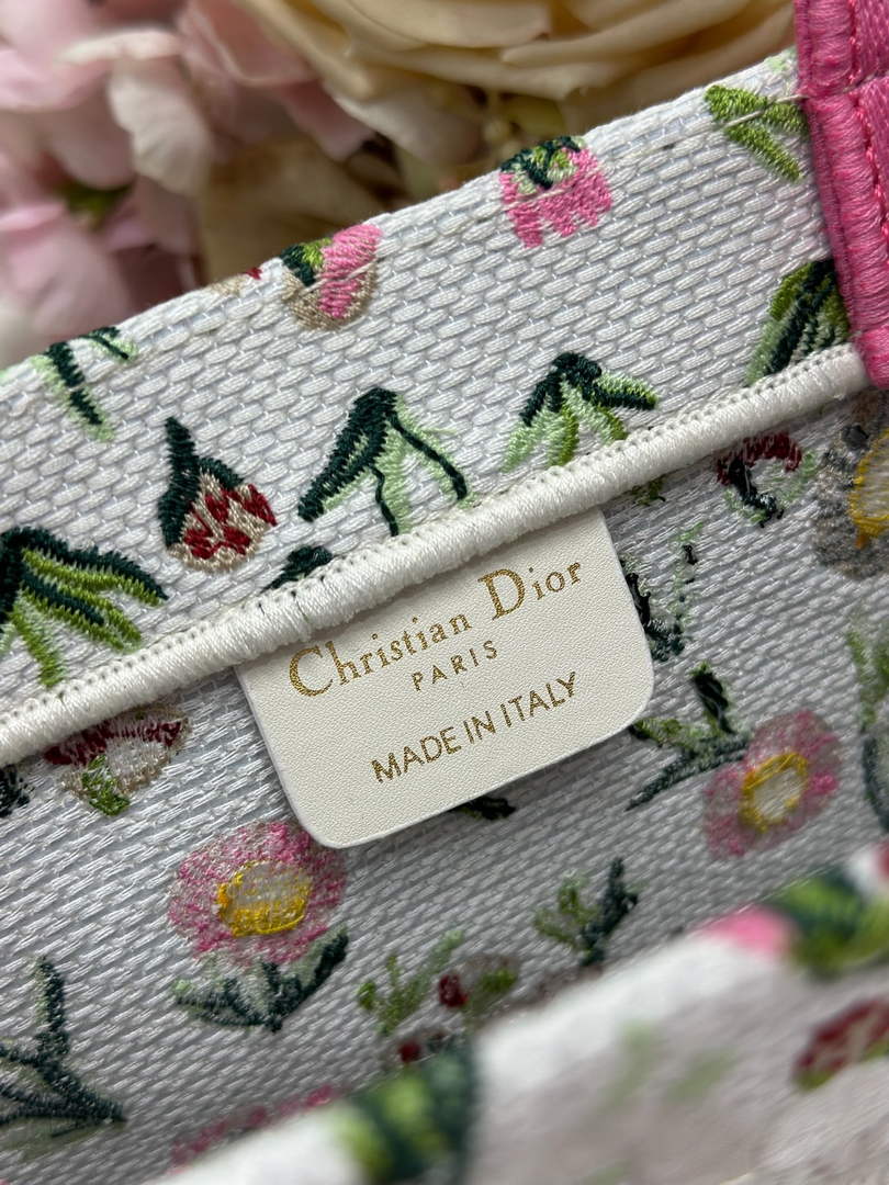Small Dior Book Tote with Strap – White Daisy Garden Embroidery - Default Title - View 7