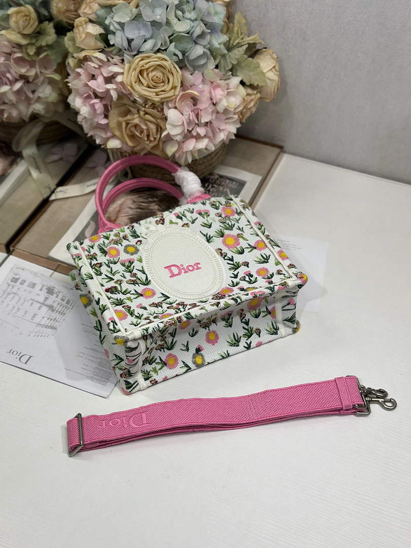 Small Dior Book Tote with Strap – White Daisy Garden Embroidery - Default Title - View 9