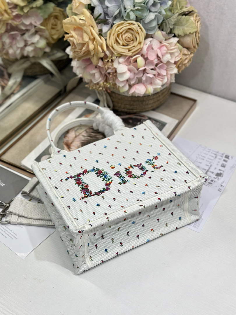 Dioramour Small Book Tote with Strap – White Revolution Flowers - Default Title - View 4