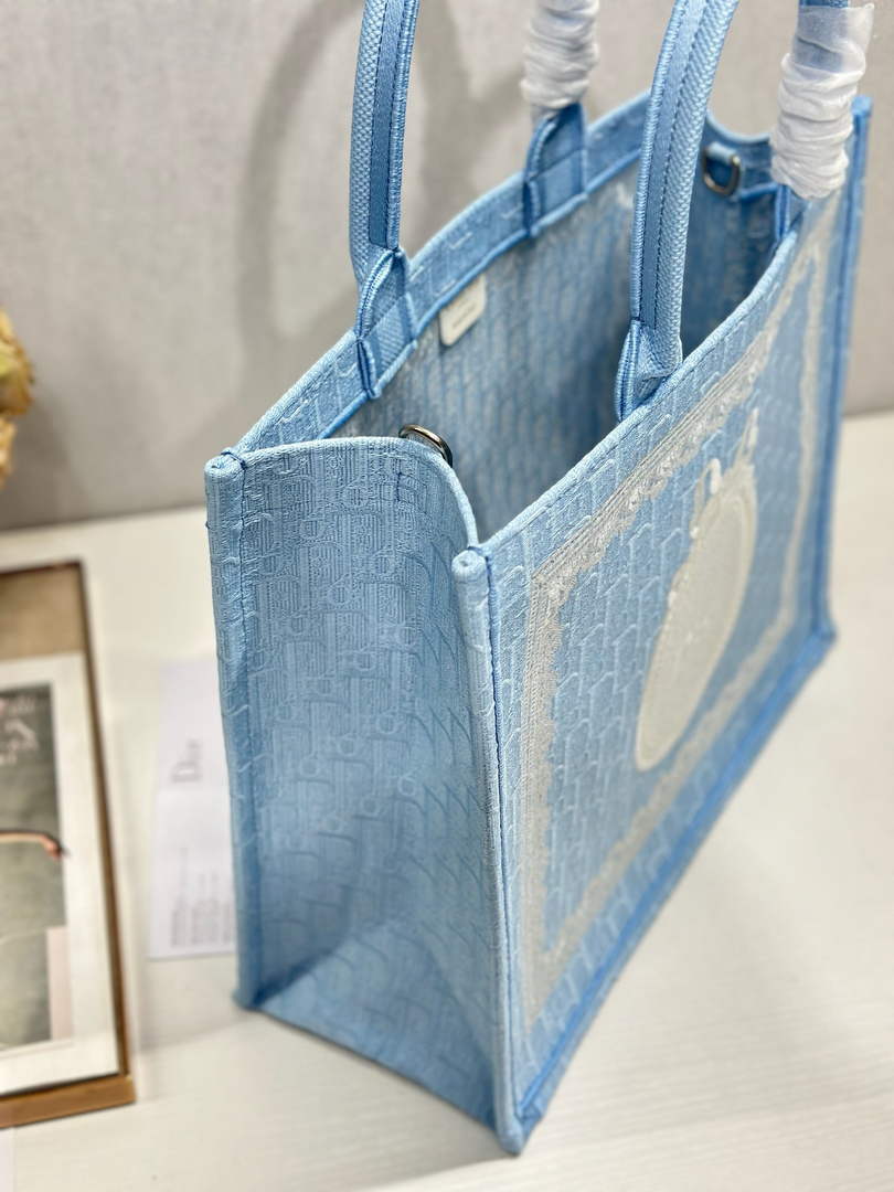 Dior Large Book Tote – Blue Oblique with White Lace - Default Title - View 4