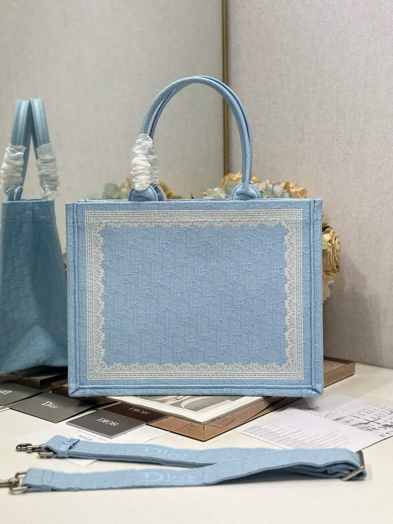 Dior Medium Book Tote with Strap – Blue Oblique with White Lace - Default Title - View 3