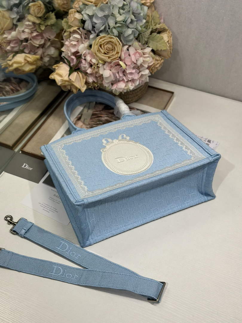 Dior Medium Book Tote with Strap – Blue Oblique with White Lace - Default Title - View 6