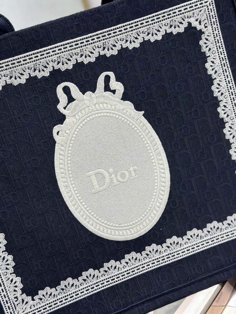 Dior Large Book Tote – Navy Oblique with White Lace - Default Title - View 5