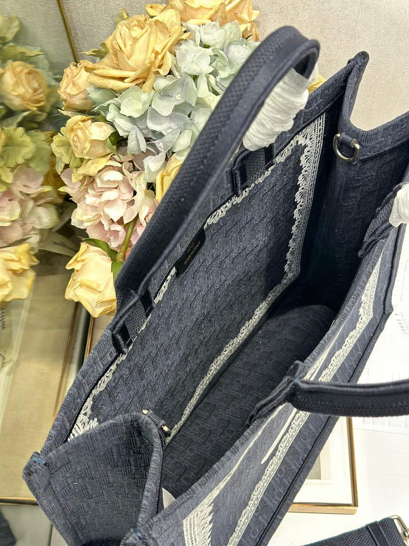 Dior Large Book Tote – Navy Oblique with White Lace - Default Title - View 8