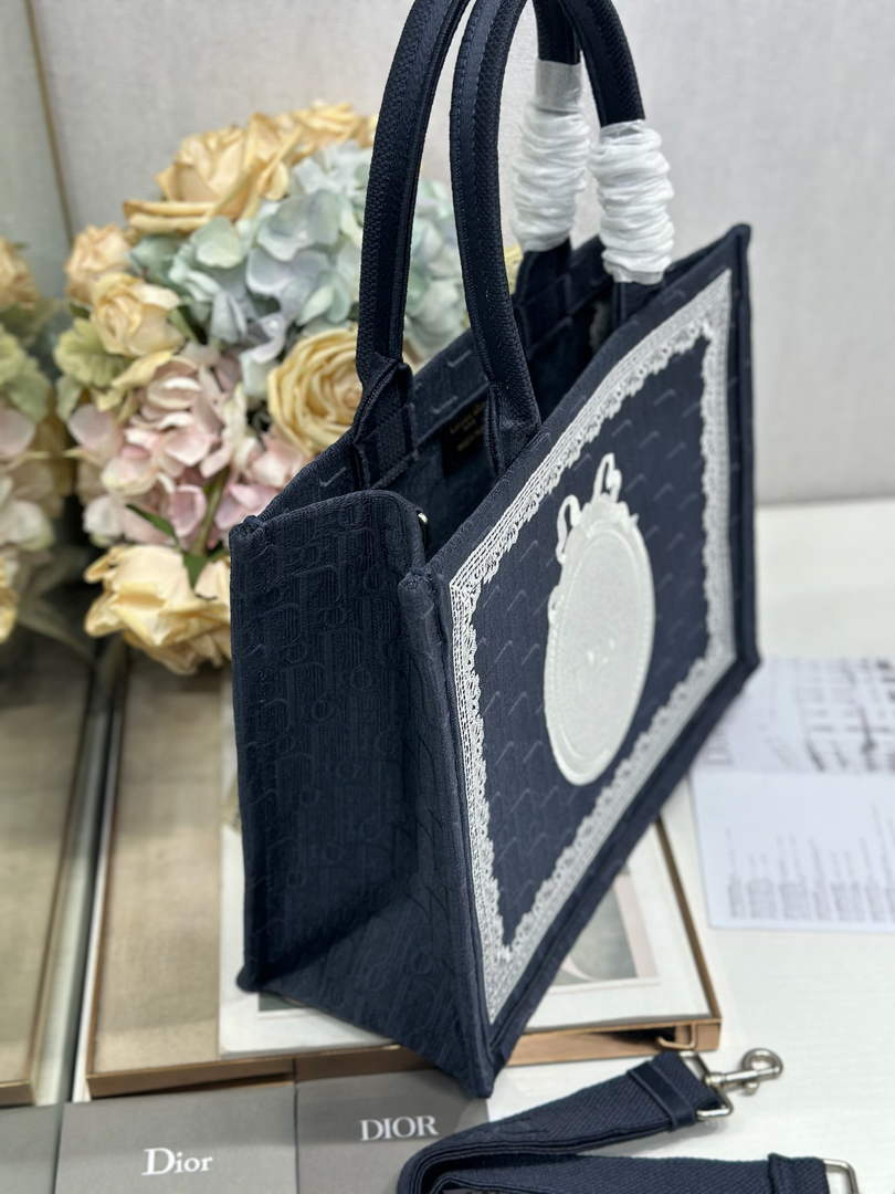 Dior Medium Book Tote with Strap – Navy Oblique with White Lace - Default Title - View 4