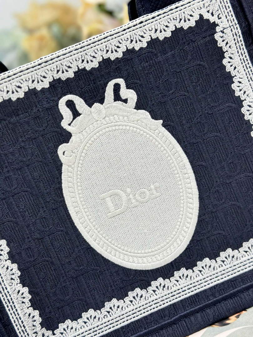 Dior Small Book Tote with Strap – Navy Oblique with White Lace - Default Title - View 4