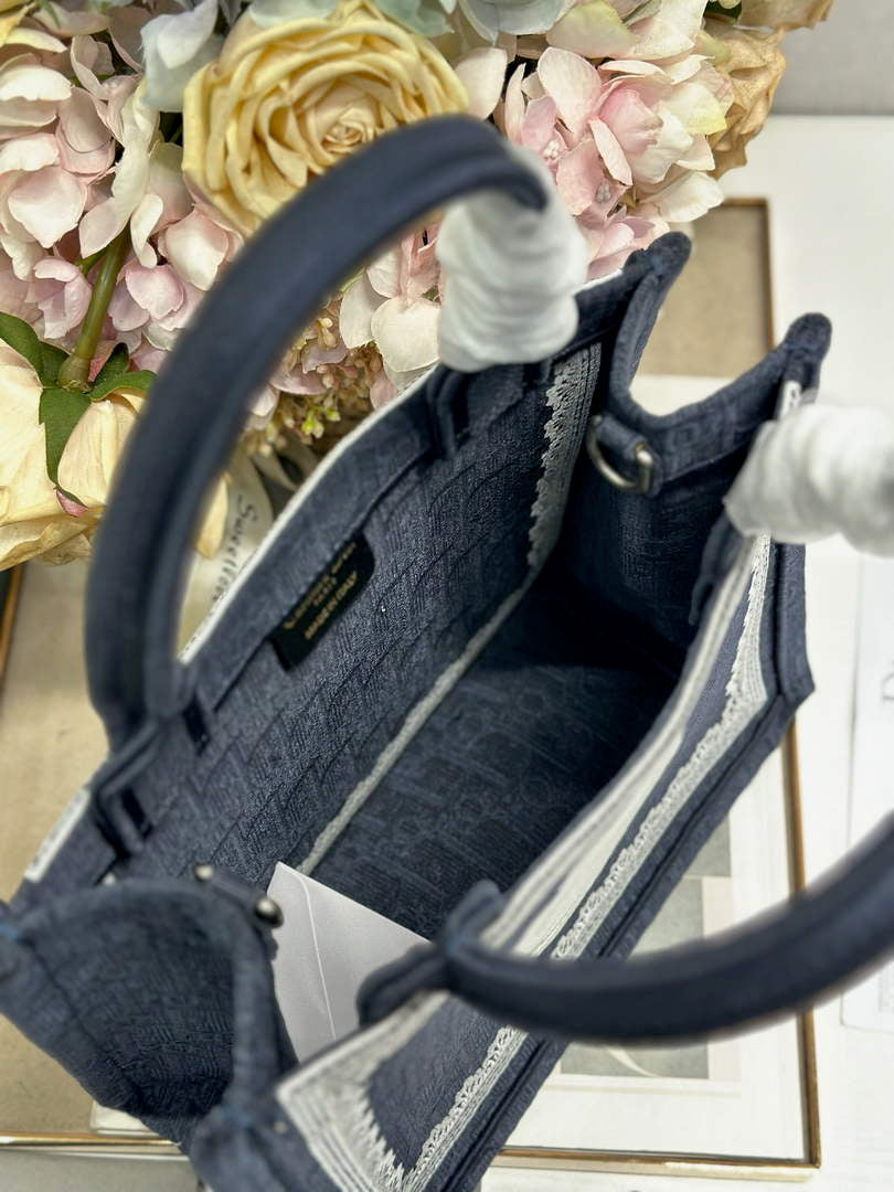Dior Small Book Tote with Strap – Navy Oblique with White Lace - Default Title - View 6