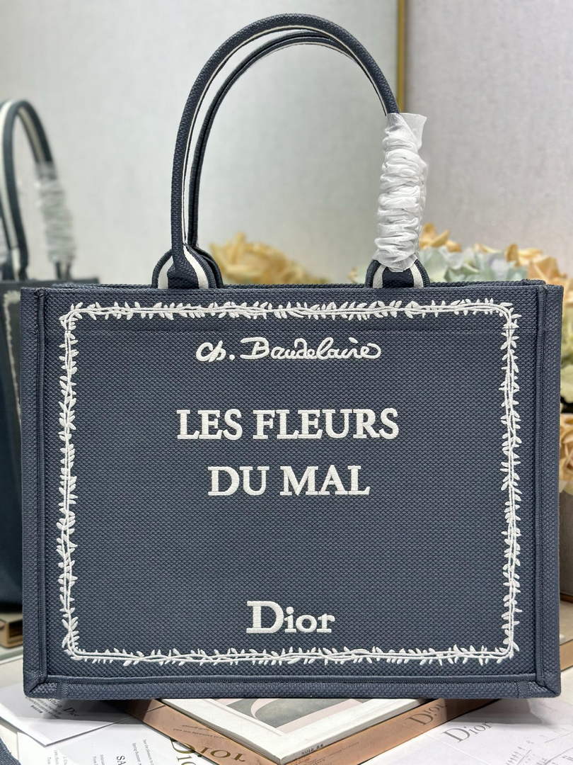 Dior Medium Book Tote – Blue and White Toile de Jouy Embroidery – with Strap - Default Title - View 1