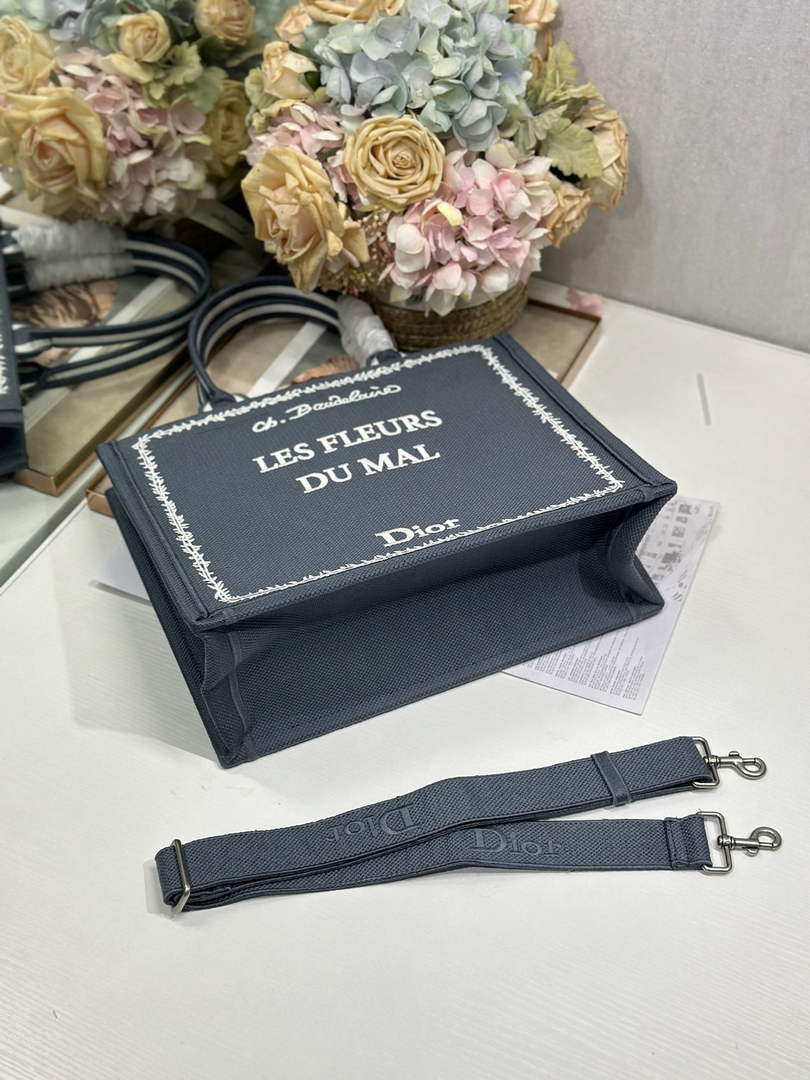 Dior Medium Book Tote – Blue and White Toile de Jouy Embroidery – with Strap - Default Title - View 10