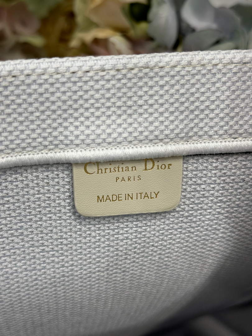 Dior Large Book Tote – White and Black Book Cover Embroidery - Default Title - View 8