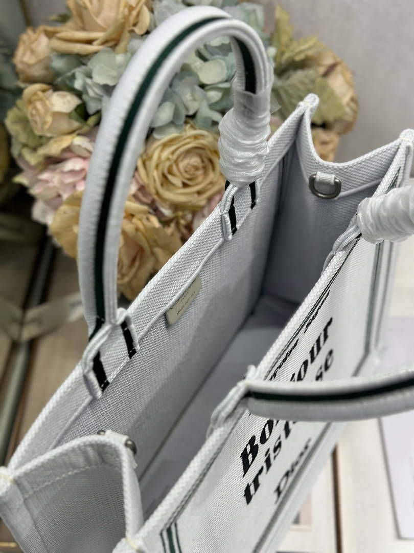 Dior Medium Book Tote – White and Black Toile de Jouy Embroidery – with Strap - Default Title - View 8