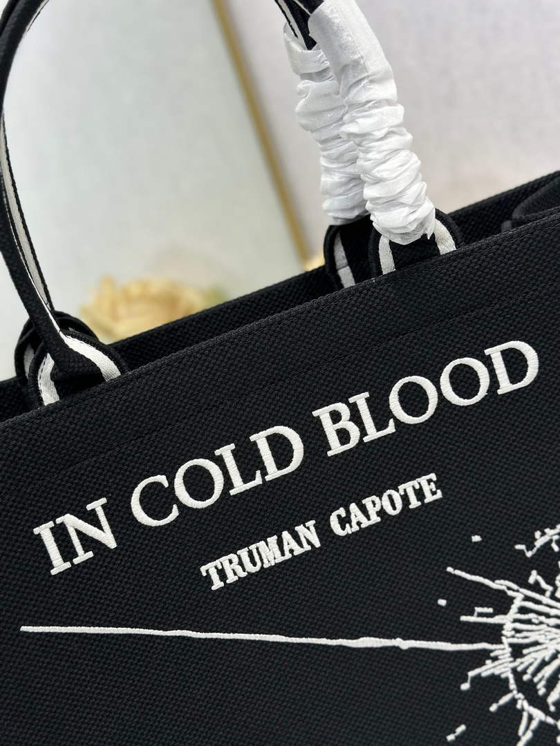 Dior Large Book Tote – Black and White Book Cover Embroidery - Default Title - View 7
