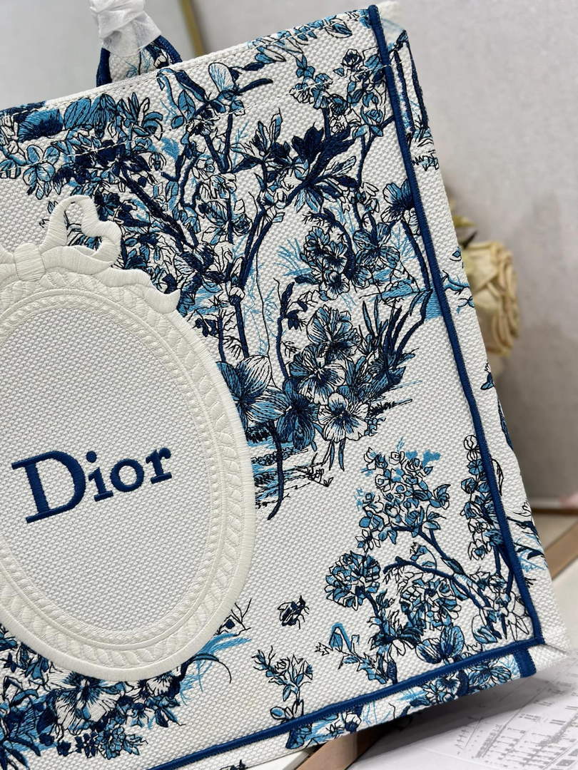 Dior Large Book Tote – Blue Toile de Jouy Floral Garden - Default Title - View 6