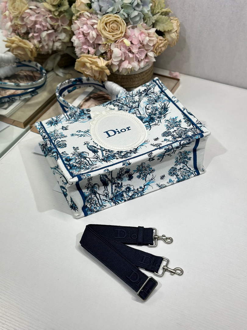 Dior Medium Book Tote with Strap – Blue Toile de Jouy Floral Garden - Default Title - View 10