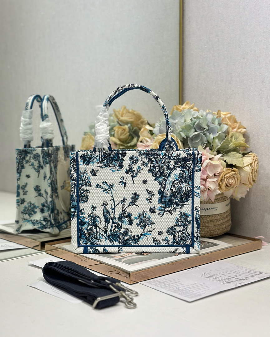 Small Dior Book Tote with Strap – Blue Toile de Jouy Floral Garden - Default Title - View 2