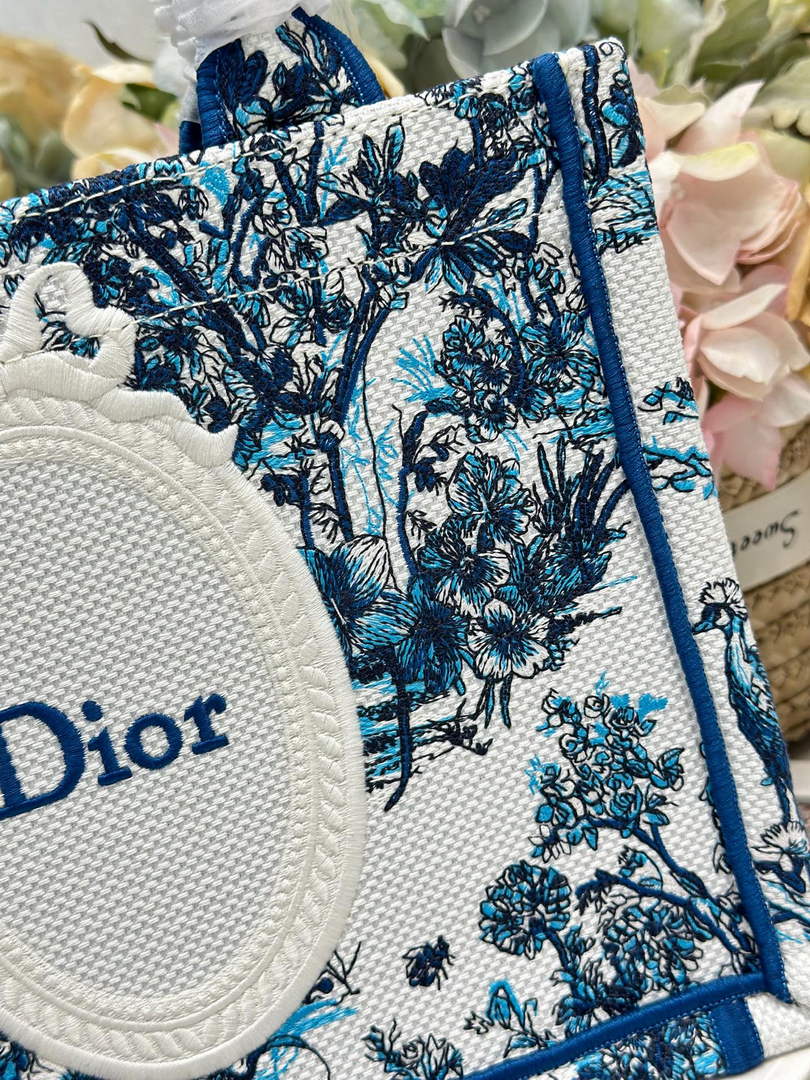 Small Dior Book Tote with Strap – Blue Toile de Jouy Floral Garden - Default Title - View 5