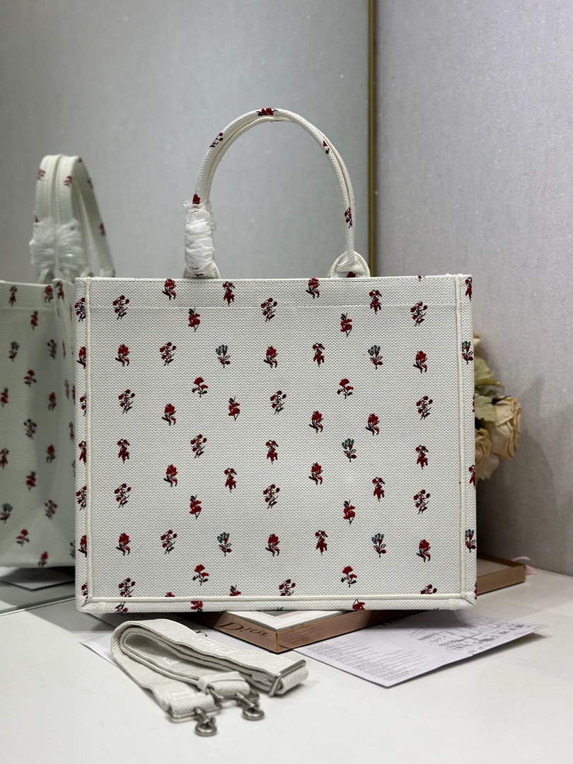 Dioramour Large Book Tote – Multicolor Embroidery - Default Title - View 3