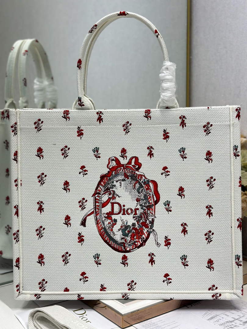 Dioramour Large Book Tote – Multicolor Embroidery - Default Title - View 1