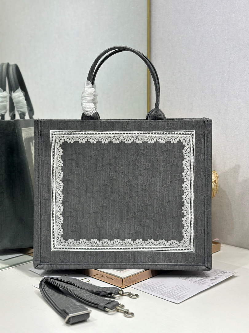 Dior Large Book Tote – Black Oblique with White Lace - Default Title - View 3