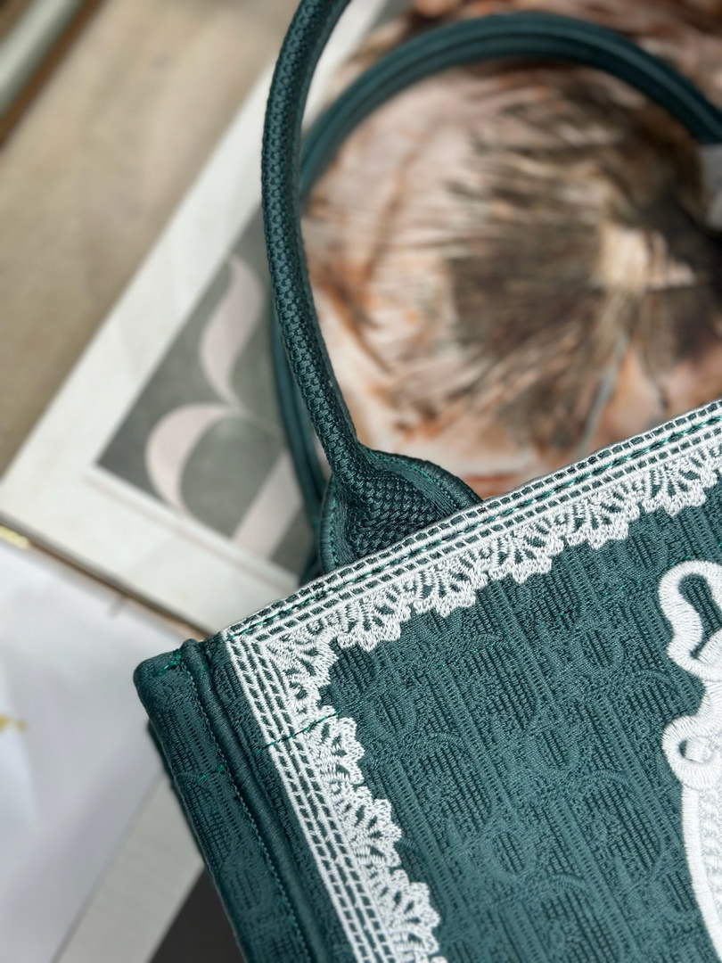 Dior Small Book Tote with Strap – Green Oblique with White Lace - Default Title - View 9