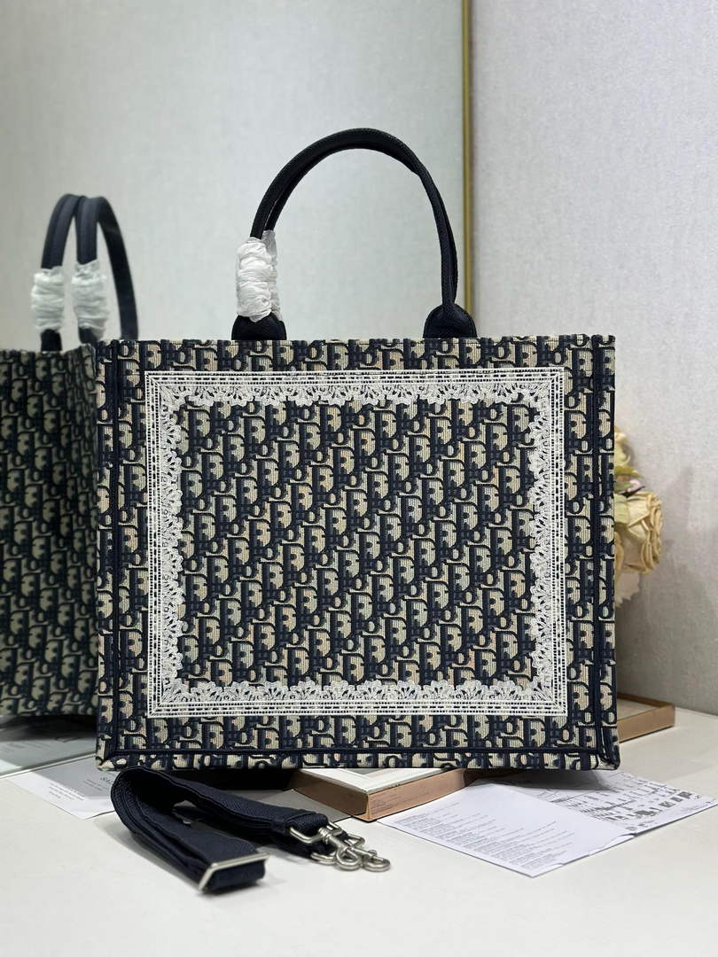 Dior Large Book Tote – Navy Oblique with White Lace - Default Title - View 3
