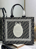Dior Large Book Tote – Navy Oblique with White Lace - Default Title - View 1