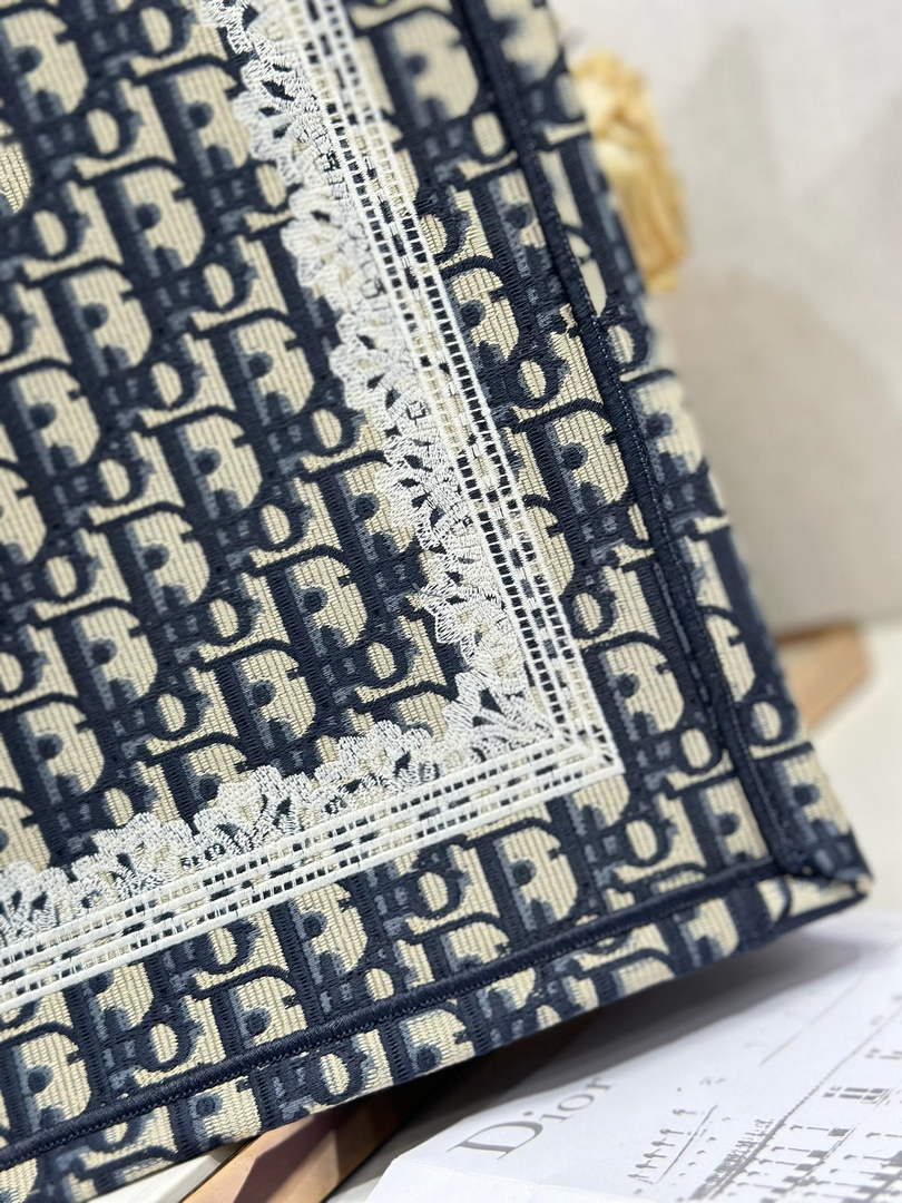 Dior Large Book Tote – Navy Oblique with White Lace - Default Title - View 8