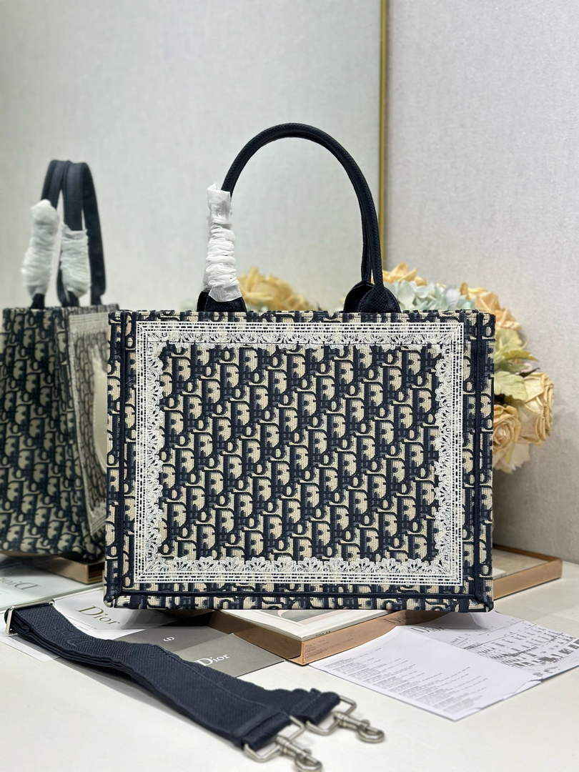 Dior Medium Book Tote with Strap – Navy Oblique with White Lace - Default Title - View 4