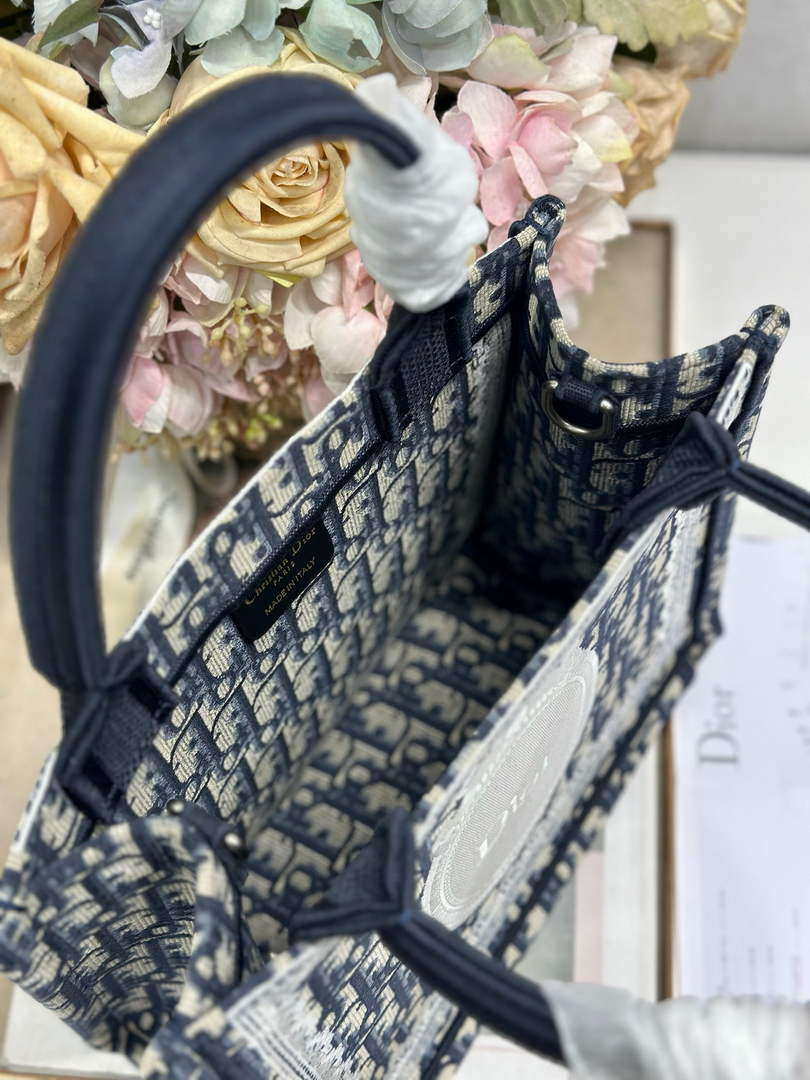 Dior Small Book Tote with Strap – Navy Oblique with White Lace - Default Title - View 5