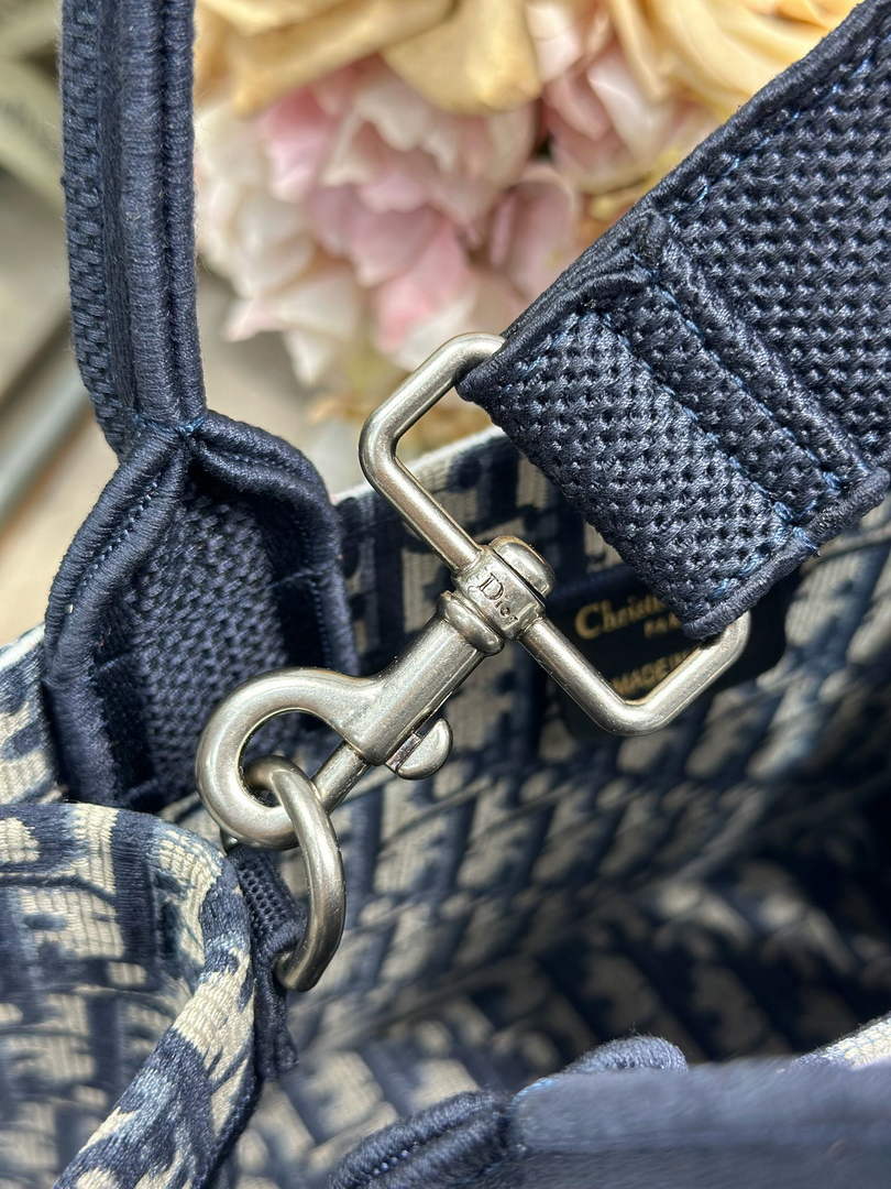 Dior Small Book Tote with Strap – Navy Oblique with White Lace - Default Title - View 8
