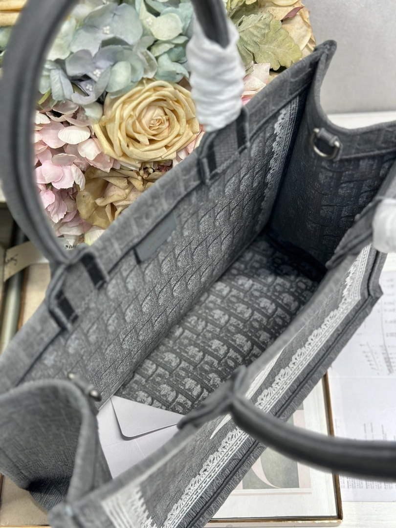 Dior Medium Book Tote with Strap – Black Oblique with White Lace - Default Title - View 7