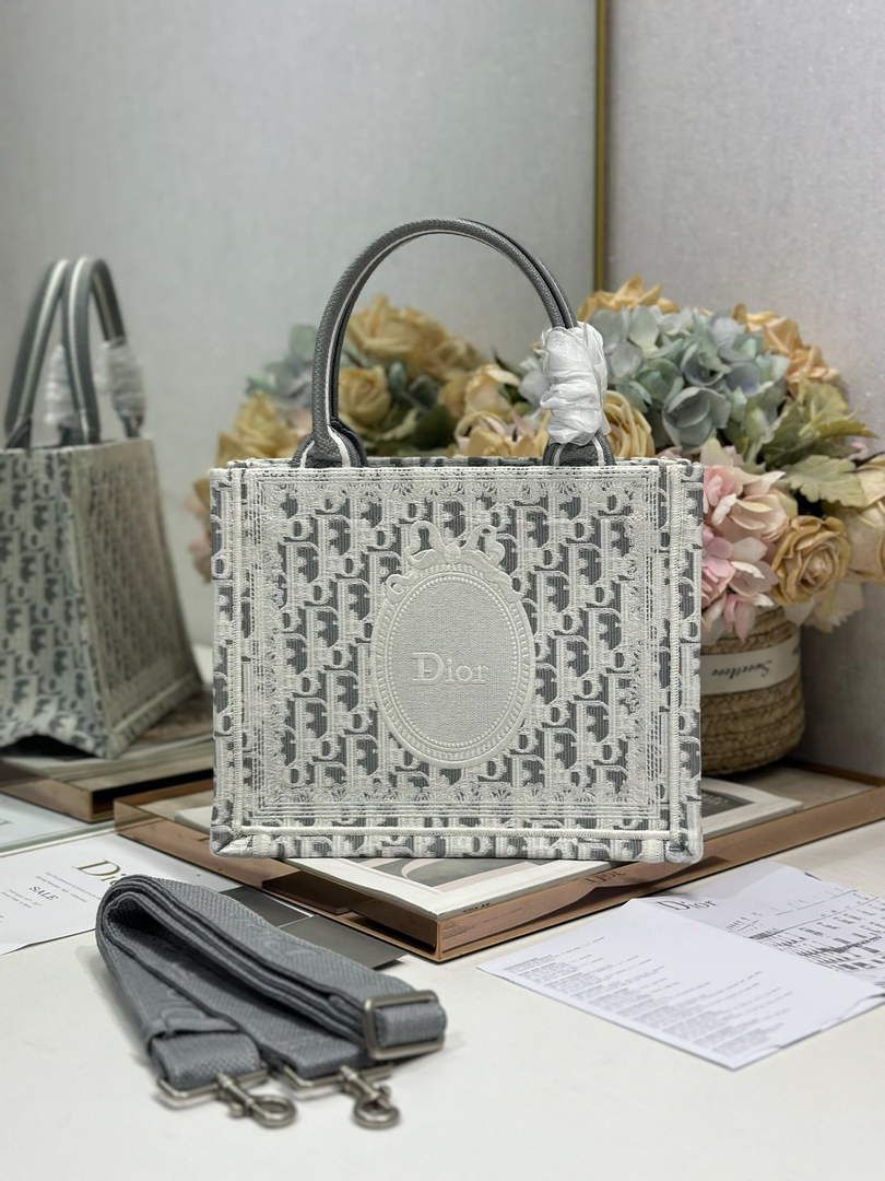 Dior Small Book Tote with Strap – Gray Oblique with White Lace - Default Title - View 1