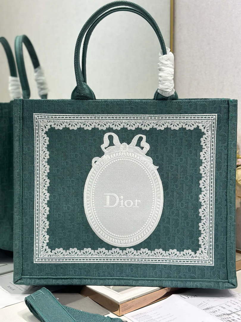 Dior Large Book Tote – Green Oblique with White Lace - Default Title - View 4