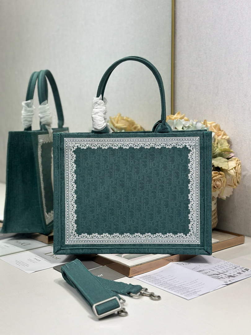 Dior Medium Book Tote with Strap – Green Oblique with White Lace - Default Title - View 4