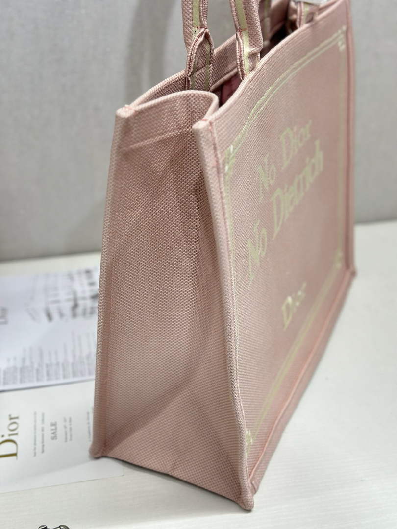 Large Dior Book Tote – Rose Tendre No Dior No Dietrich