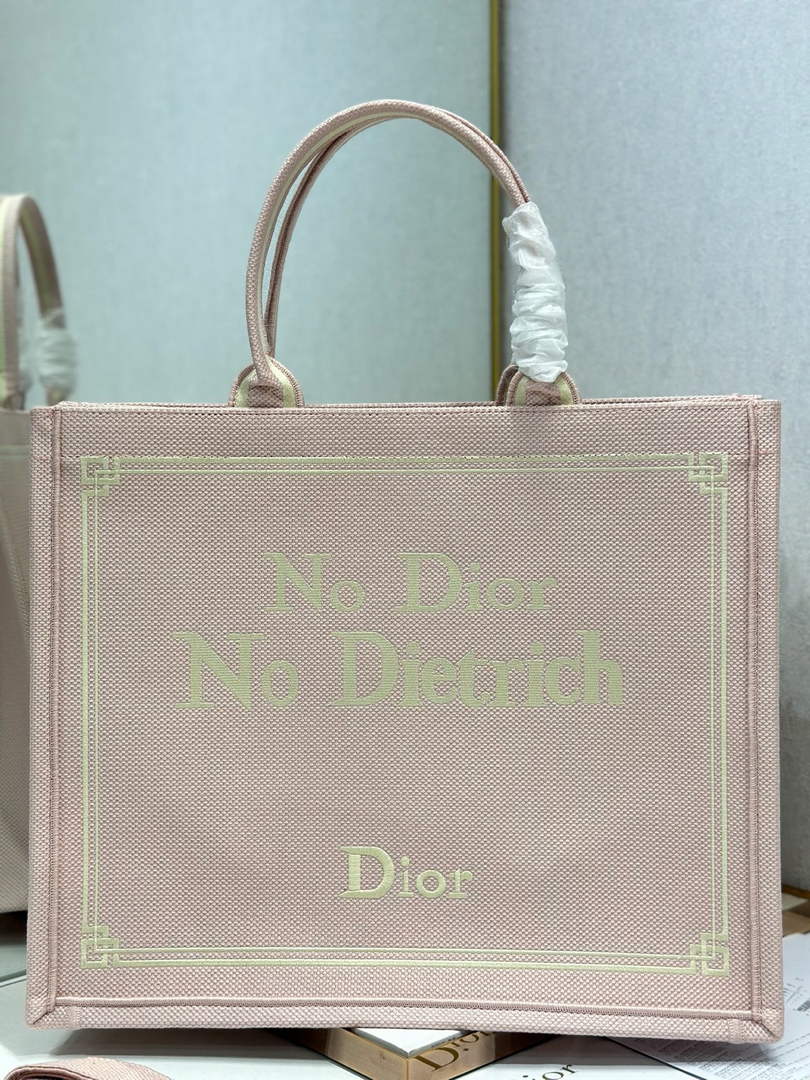 Large Dior Book Tote – Rose Tendre No Dior No Dietrich