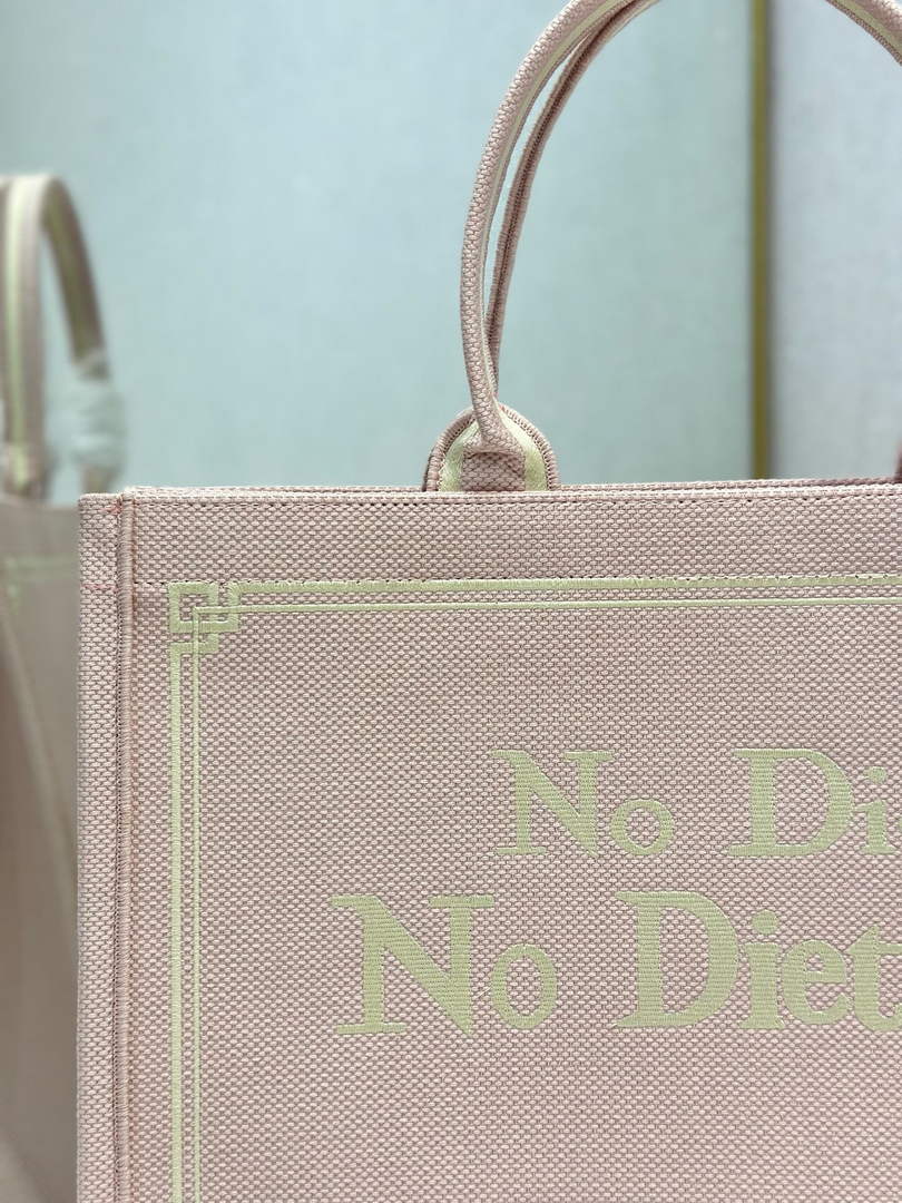 Large Dior Book Tote – Rose Tendre No Dior No Dietrich
