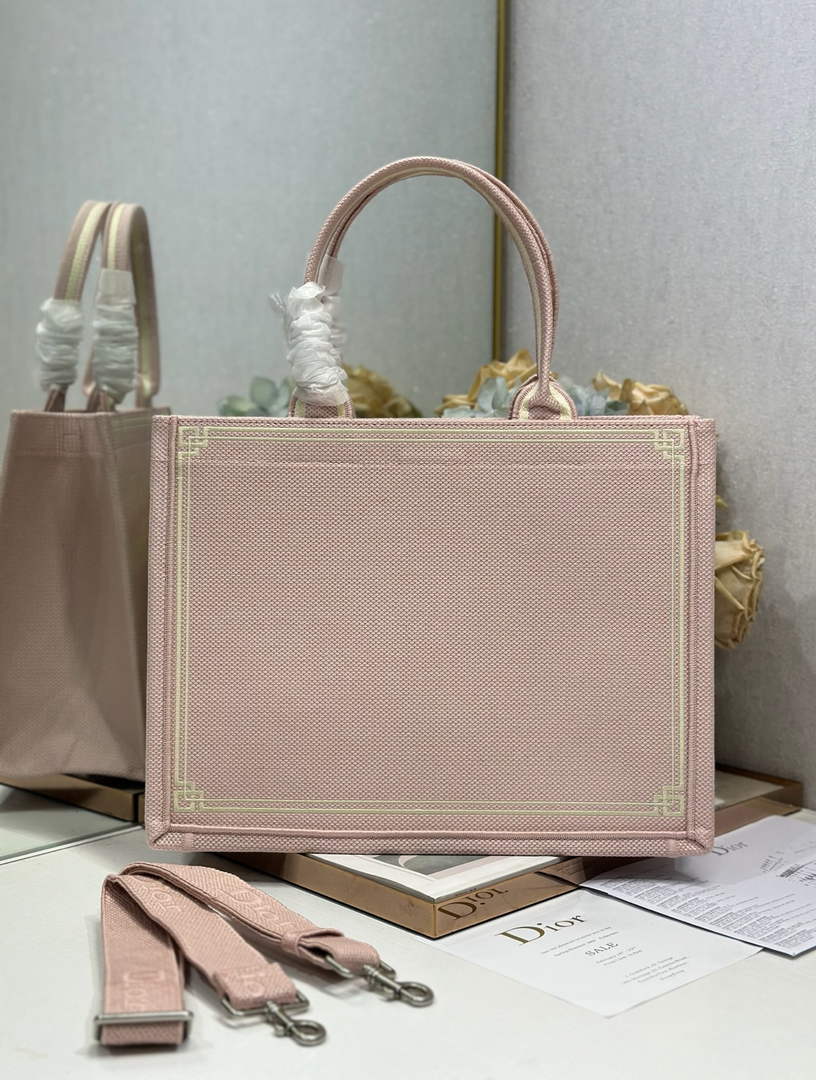 Medium Dior Book Tote with Strap – Rose Tendre No Dior No Dietrich