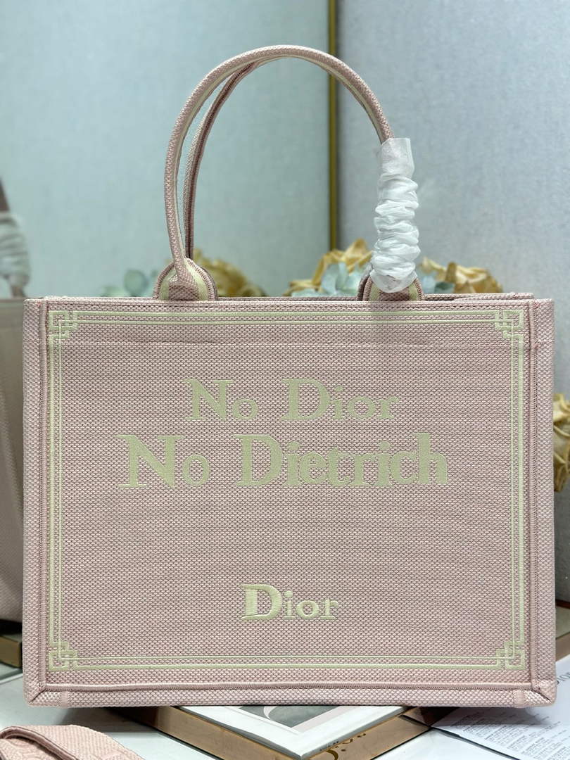 Medium Dior Book Tote with Strap – Rose Tendre No Dior No Dietrich