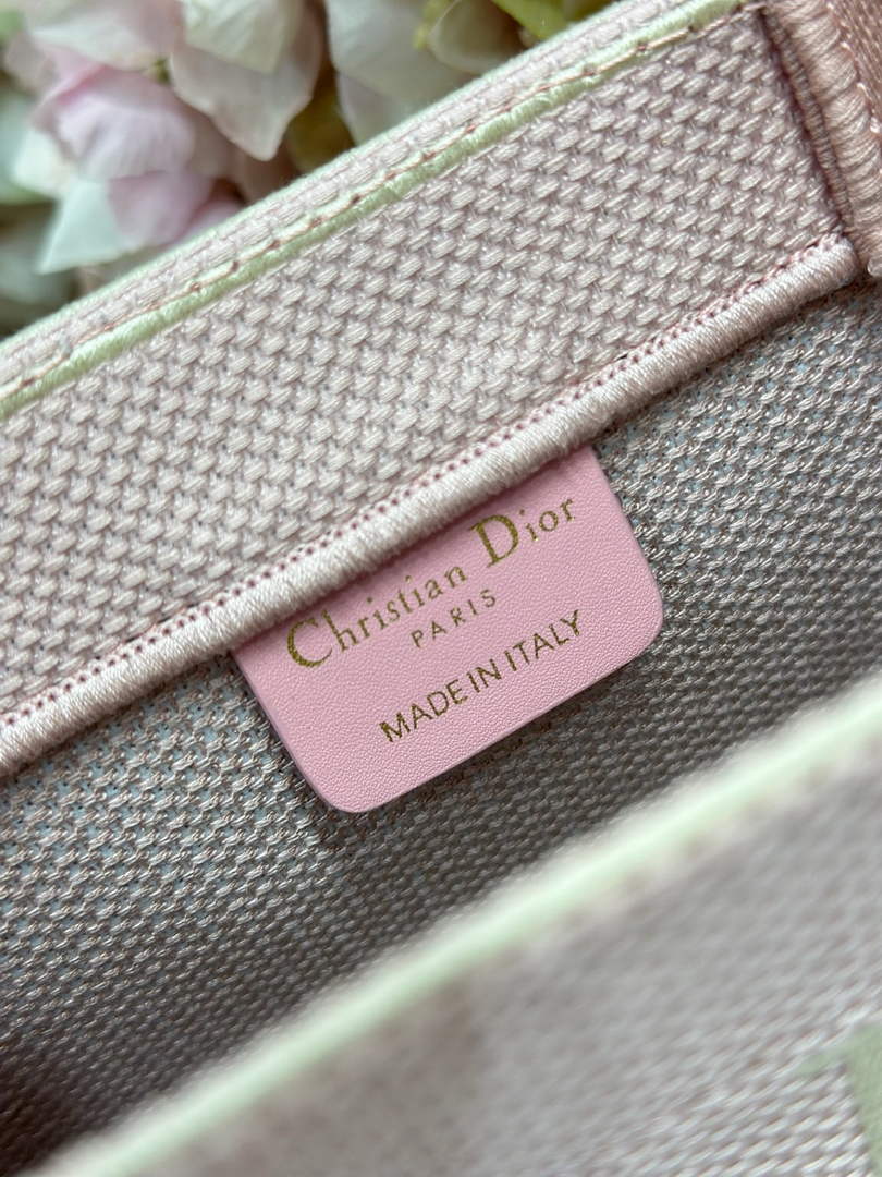 Small Dior Book Tote with Strap – Rose Tendre No Dior No Dietrich