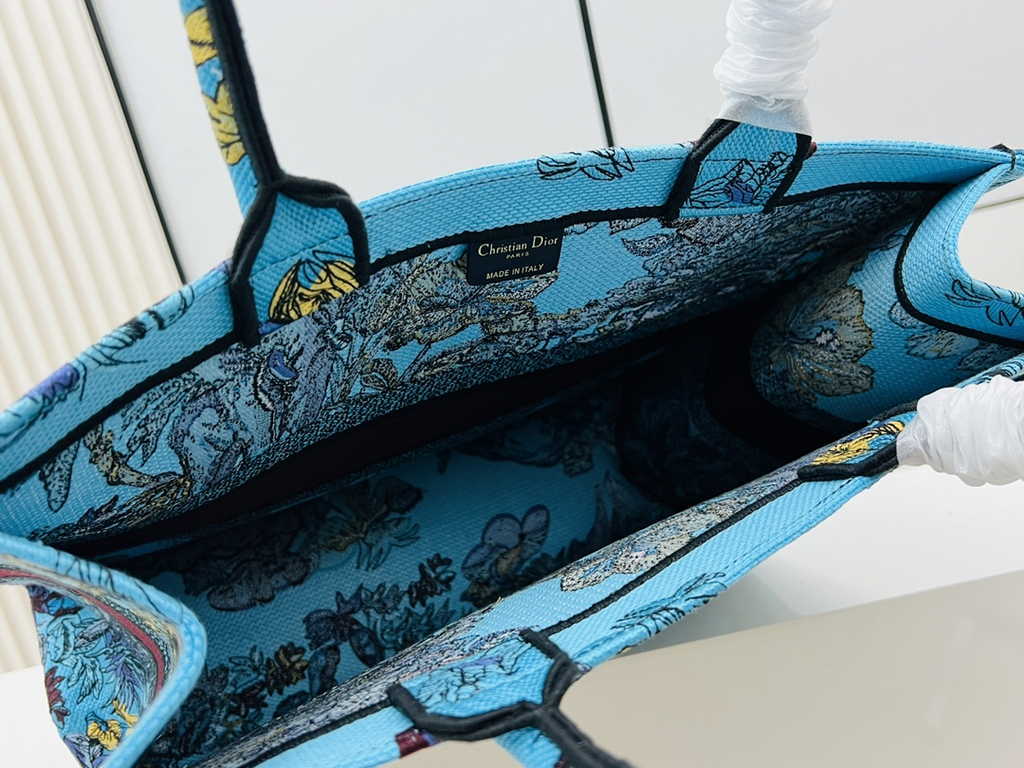 Dior Large Book Tote Bag M1286 Blue Multicolor Toile de Jouy Voyage Embroidery